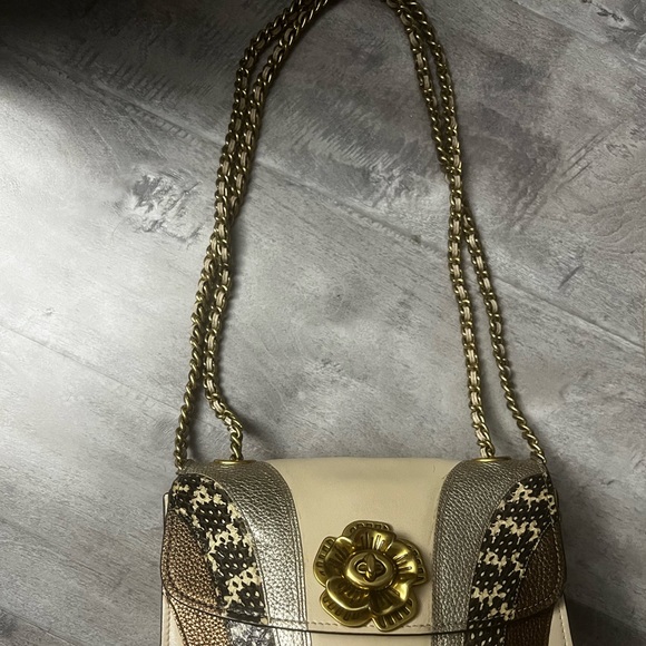 Coach handbag purse - Picture 2 of 4